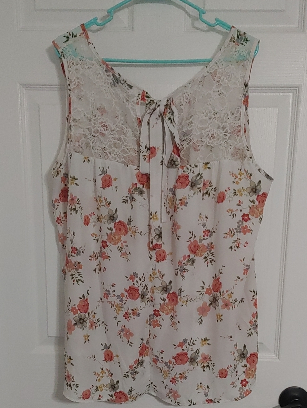 Sweet Rain Sheer 3X White Sleeveless Top w/ Lace Across Shoulders & Ribbon Tie - Picture 3 of 5